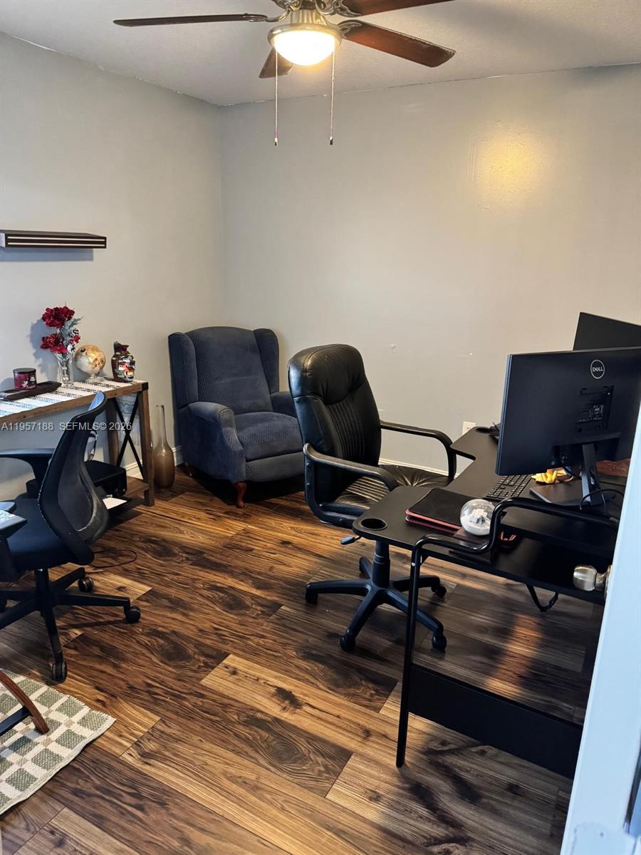 VENETIA GARDENS SOUTH CON - Residential