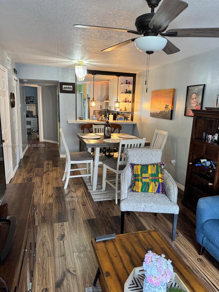 VENETIA GARDENS SOUTH CON - Residential