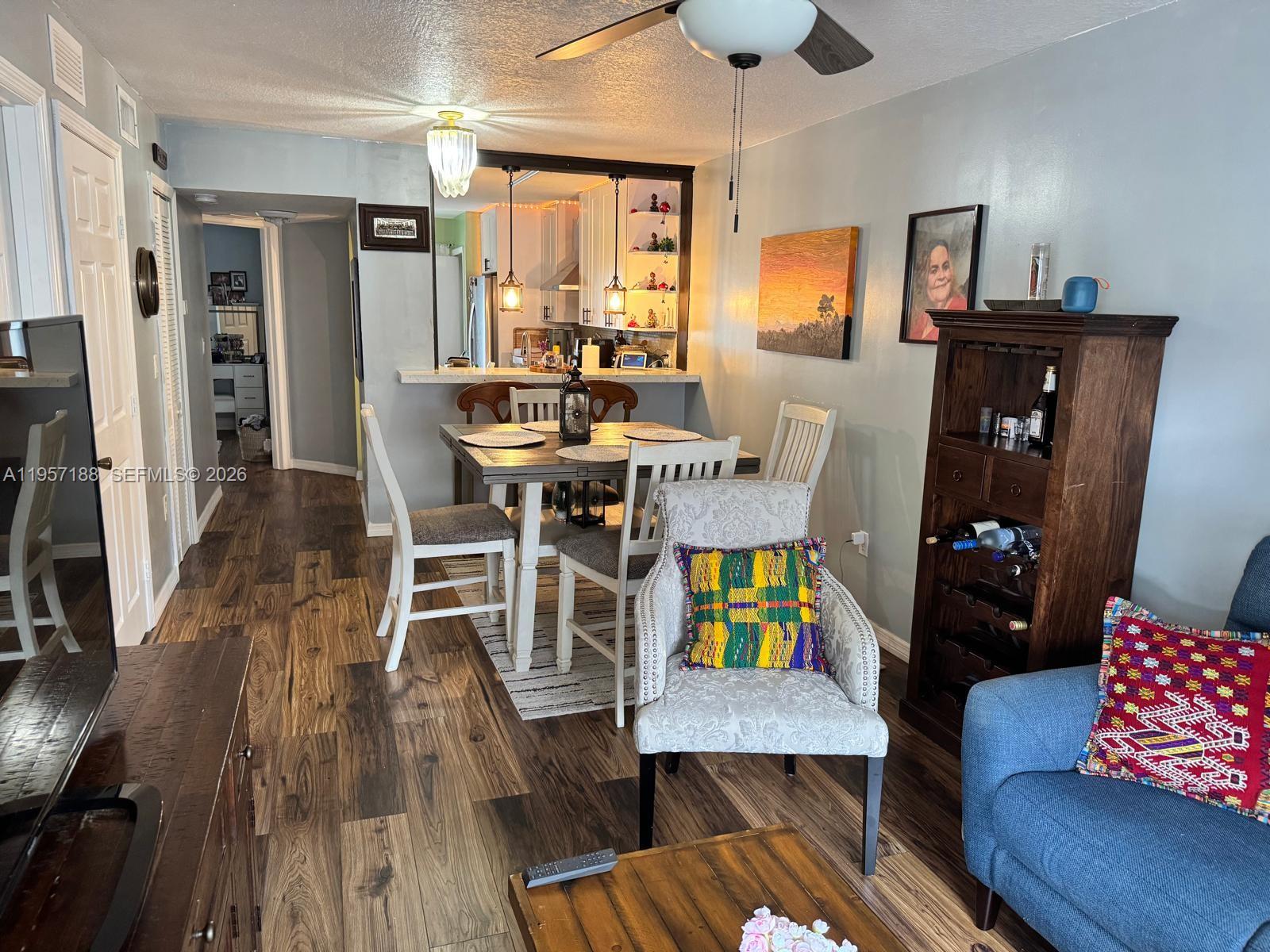 VENETIA GARDENS SOUTH CON - Residential