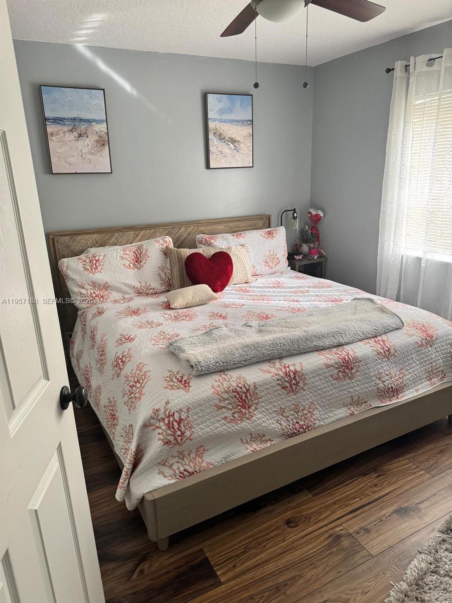 VENETIA GARDENS SOUTH CON - Residential