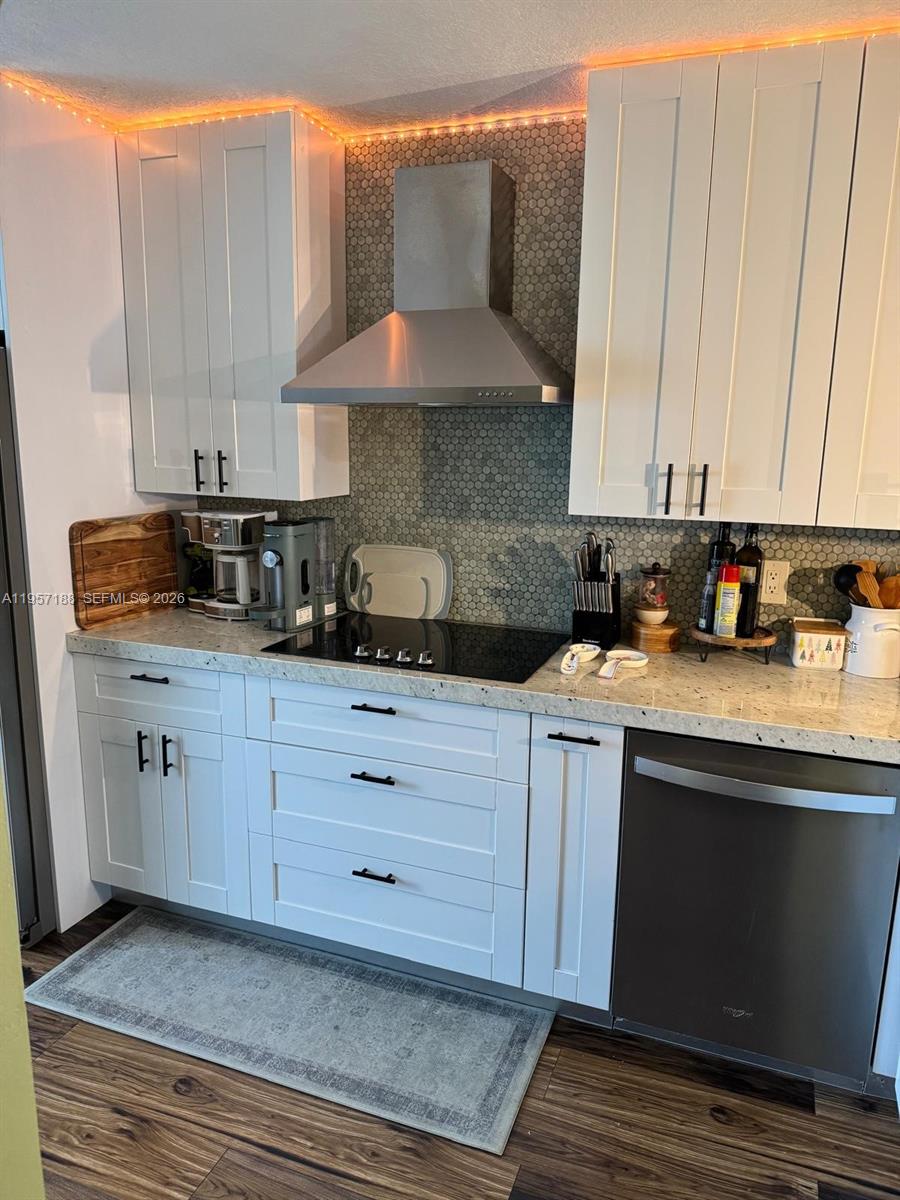 VENETIA GARDENS SOUTH CON - Residential