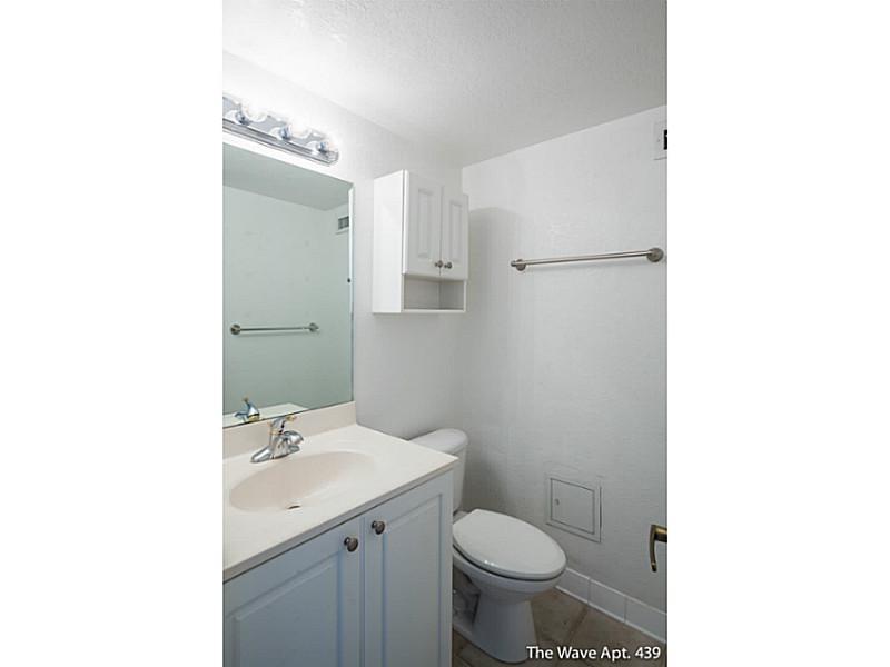 THE WAVE CONDO - Residential Lease
