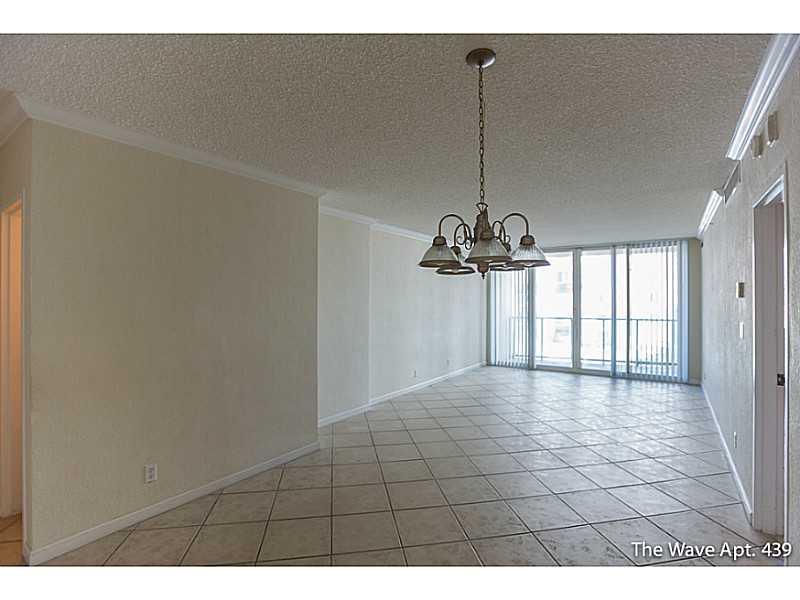 THE WAVE CONDO - Residential Lease