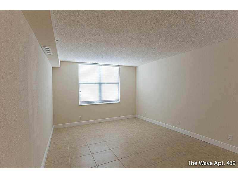 THE WAVE CONDO - Residential Lease