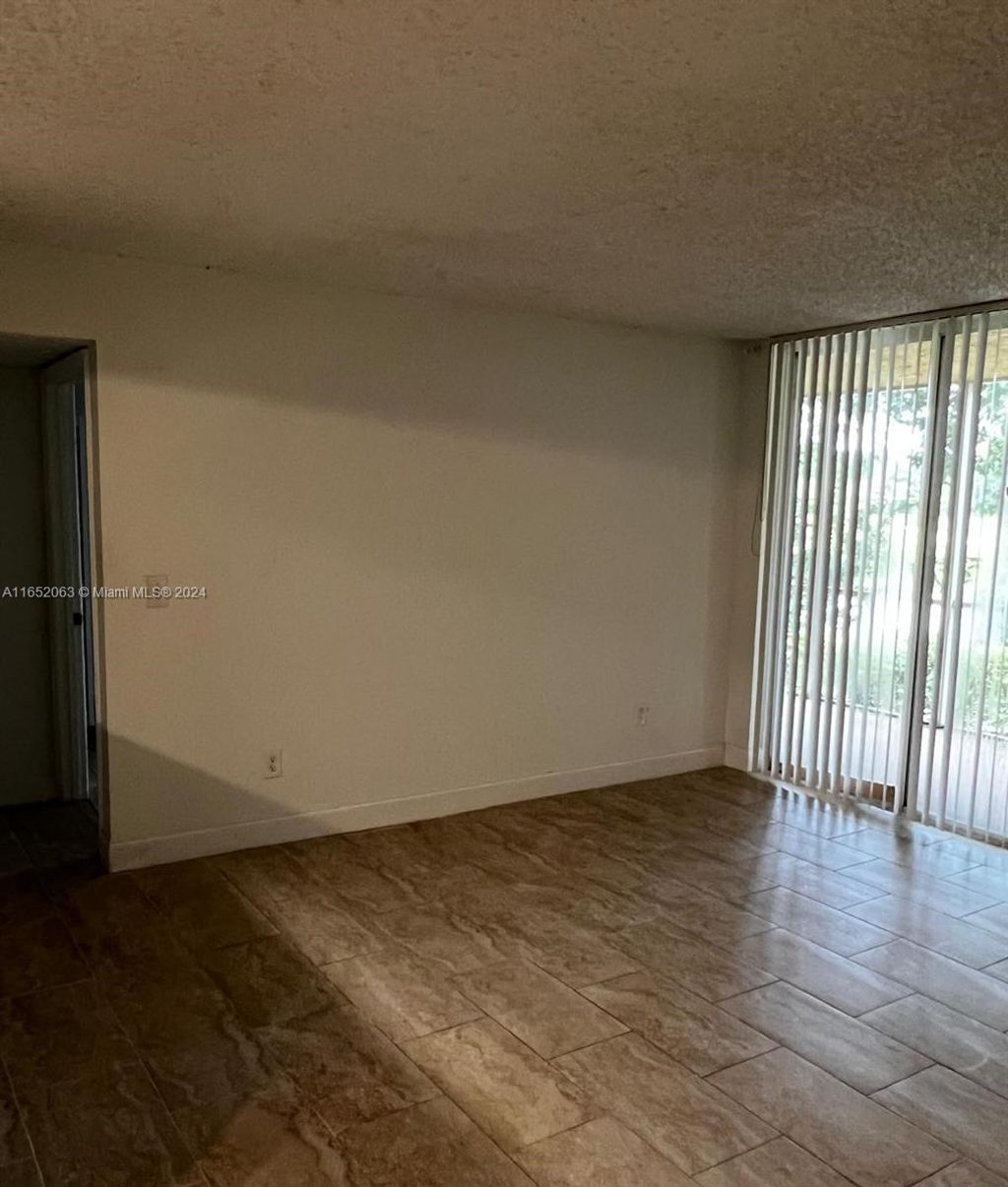 Photo of Pompano Beach, FL 33069 (MLS # A11652063)
