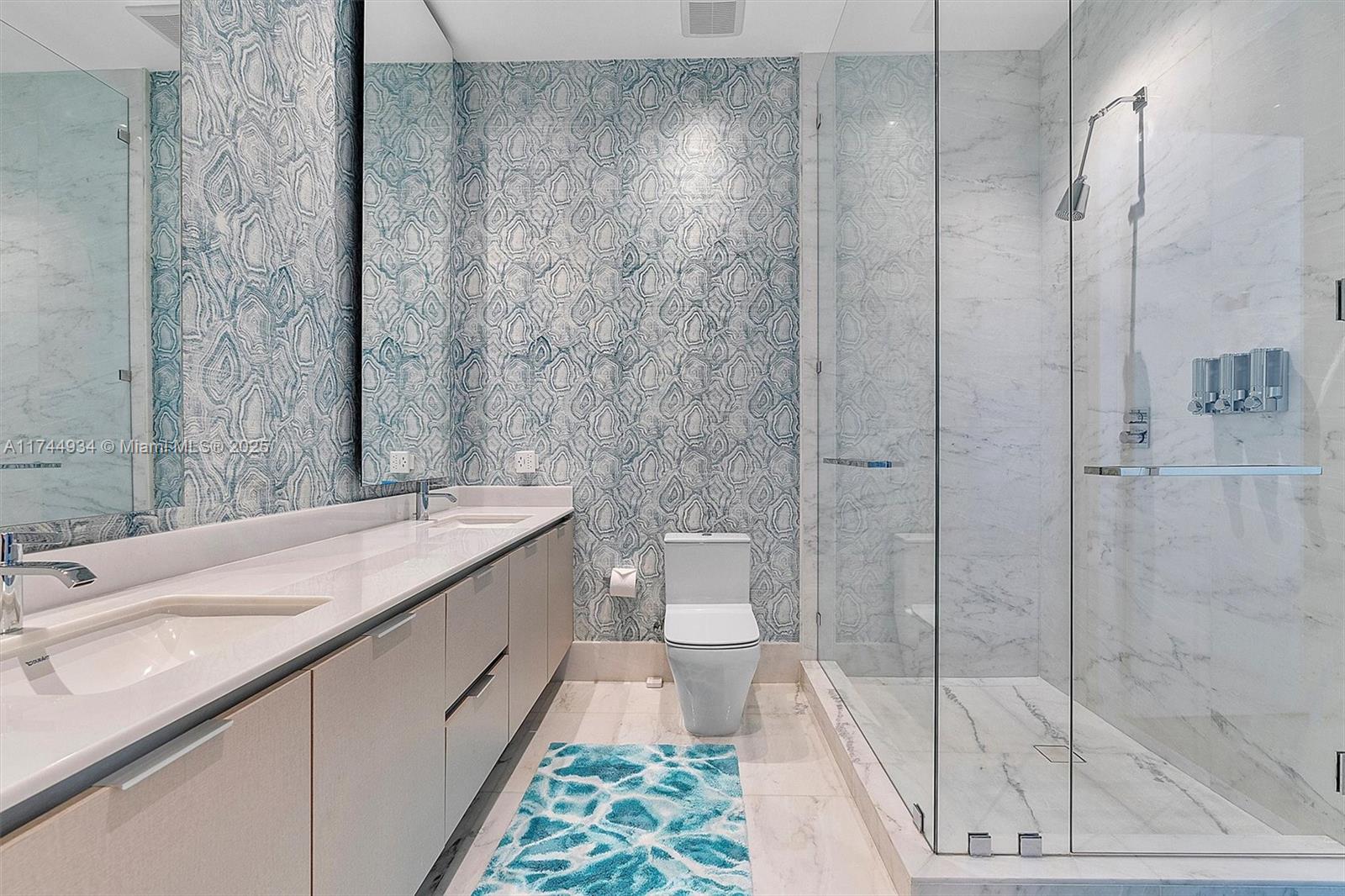 MUSE CONDO - Residential