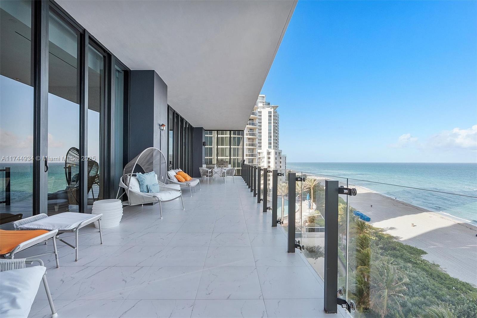 MUSE CONDO - Residential