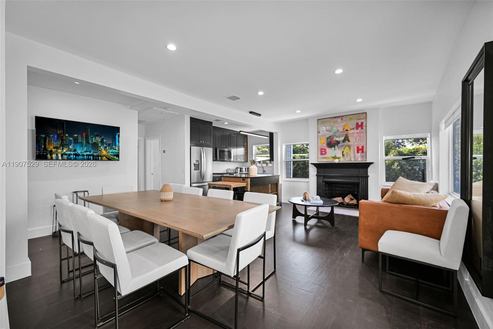 ALTA VISTA - Residential