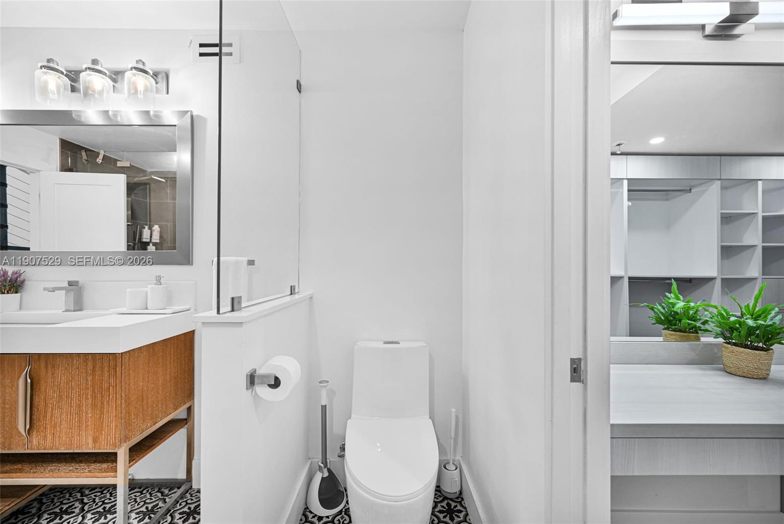 ALTA VISTA - Residential