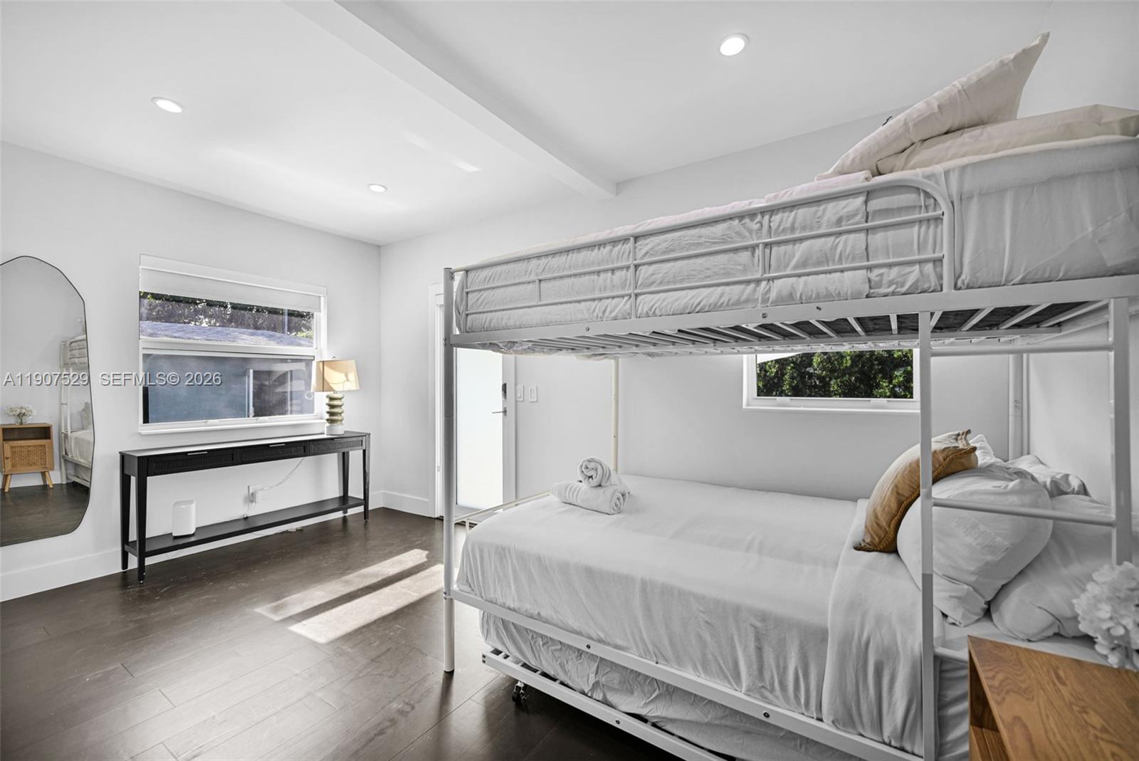 ALTA VISTA - Residential