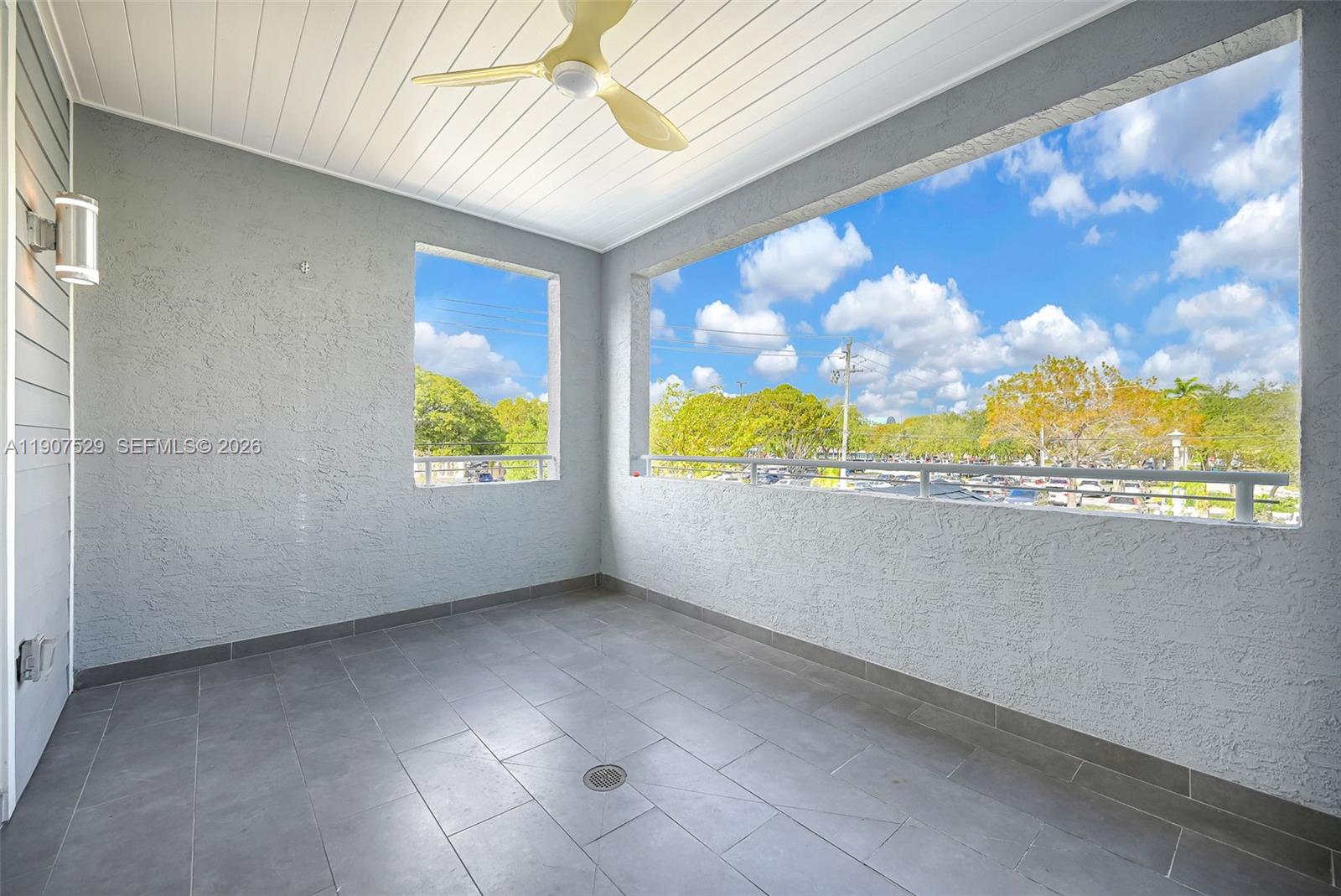 ALTA VISTA - Residential