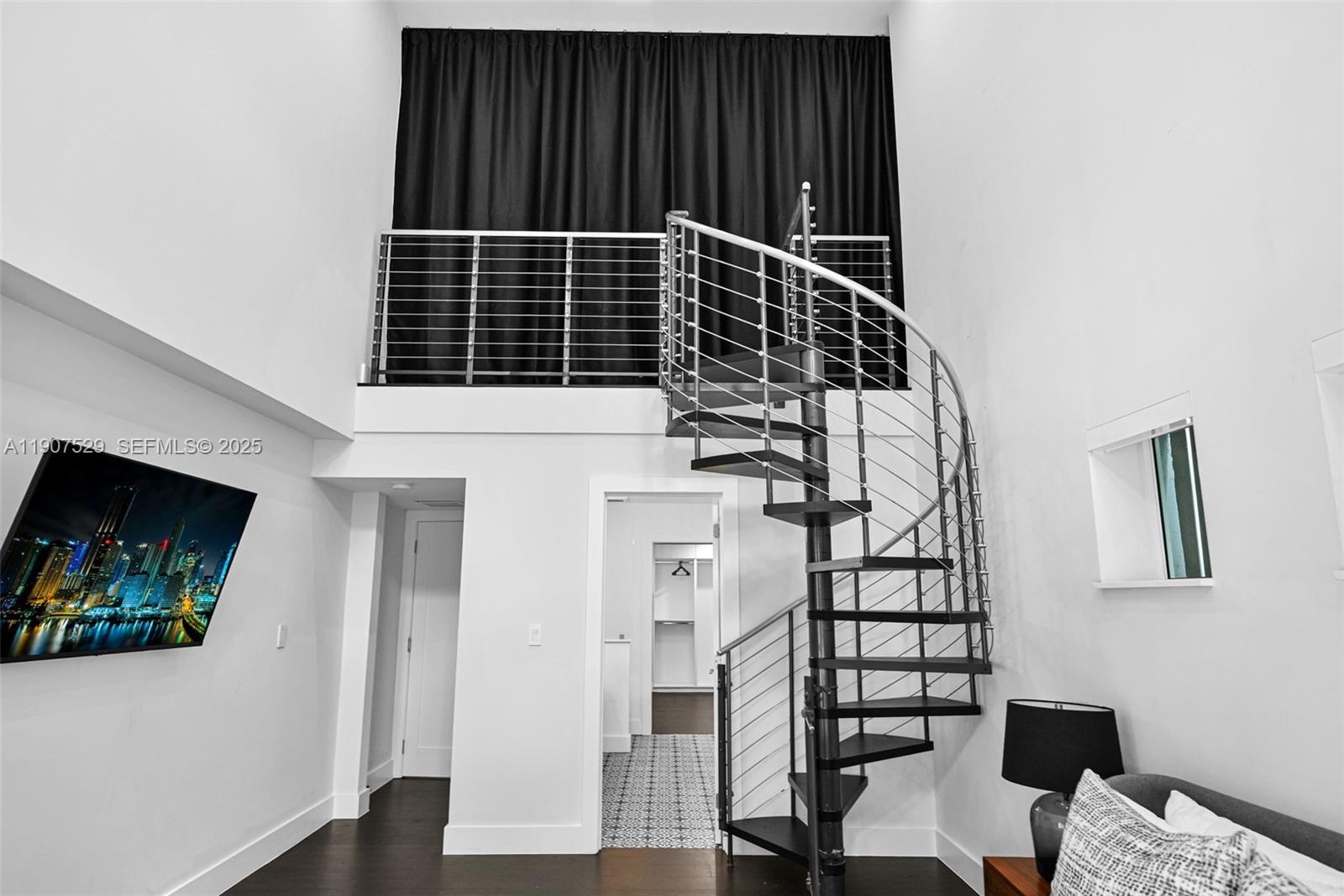 ALTA VISTA - Residential