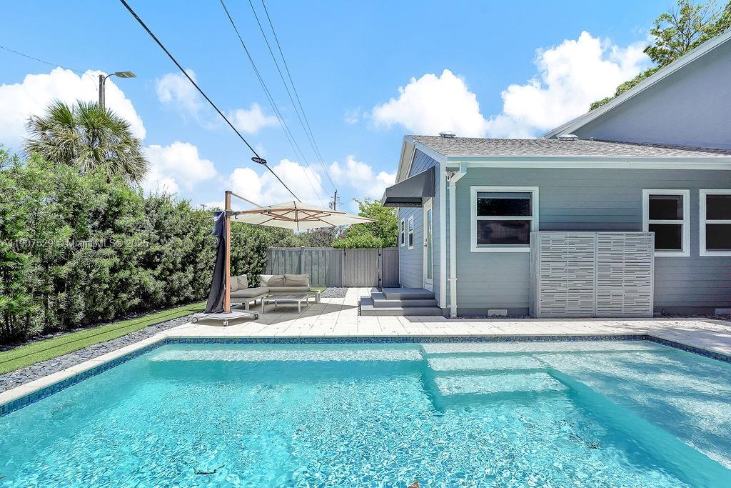 ALTA VISTA - Residential