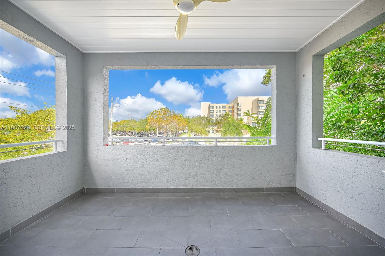 ALTA VISTA - Residential