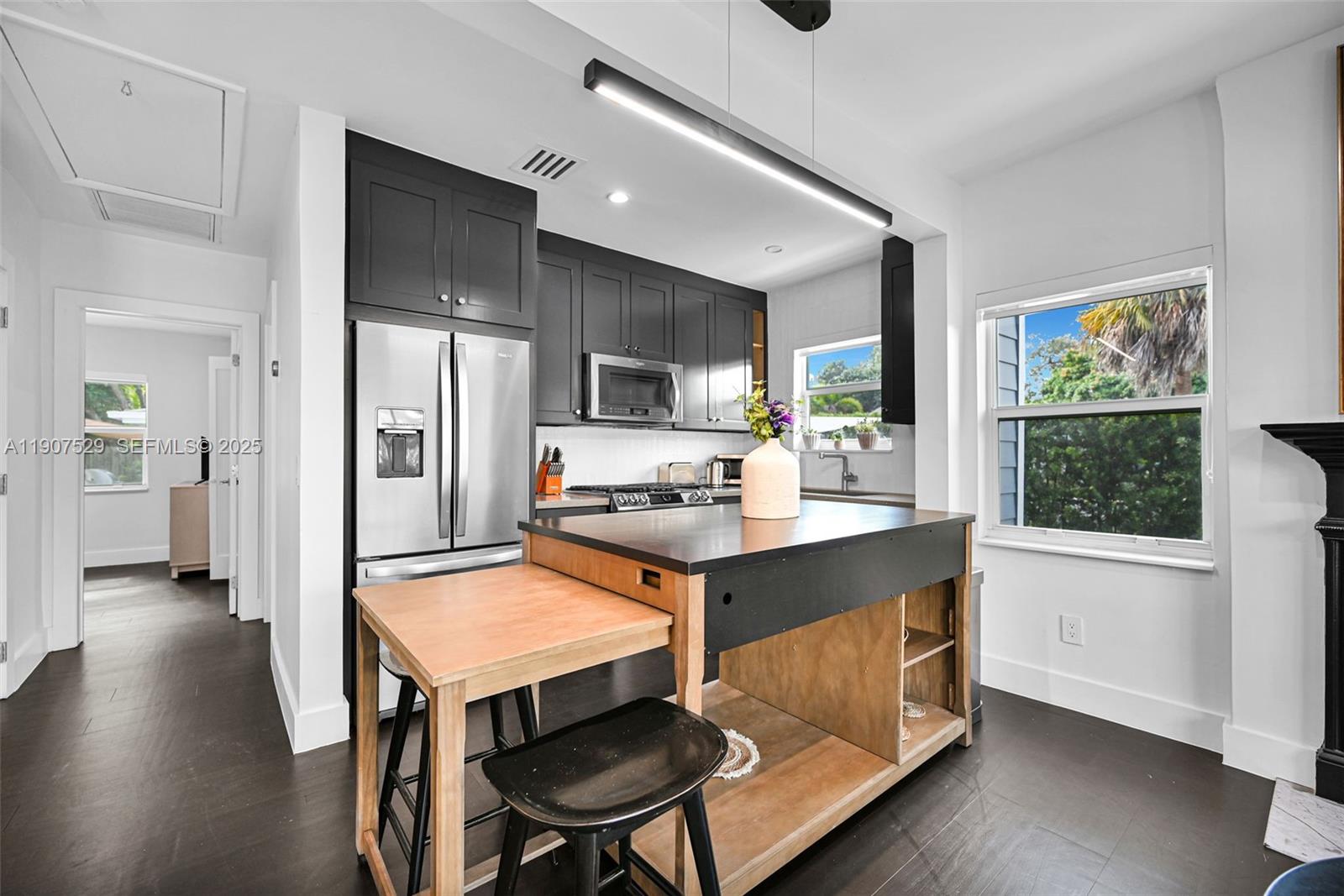 ALTA VISTA - Residential