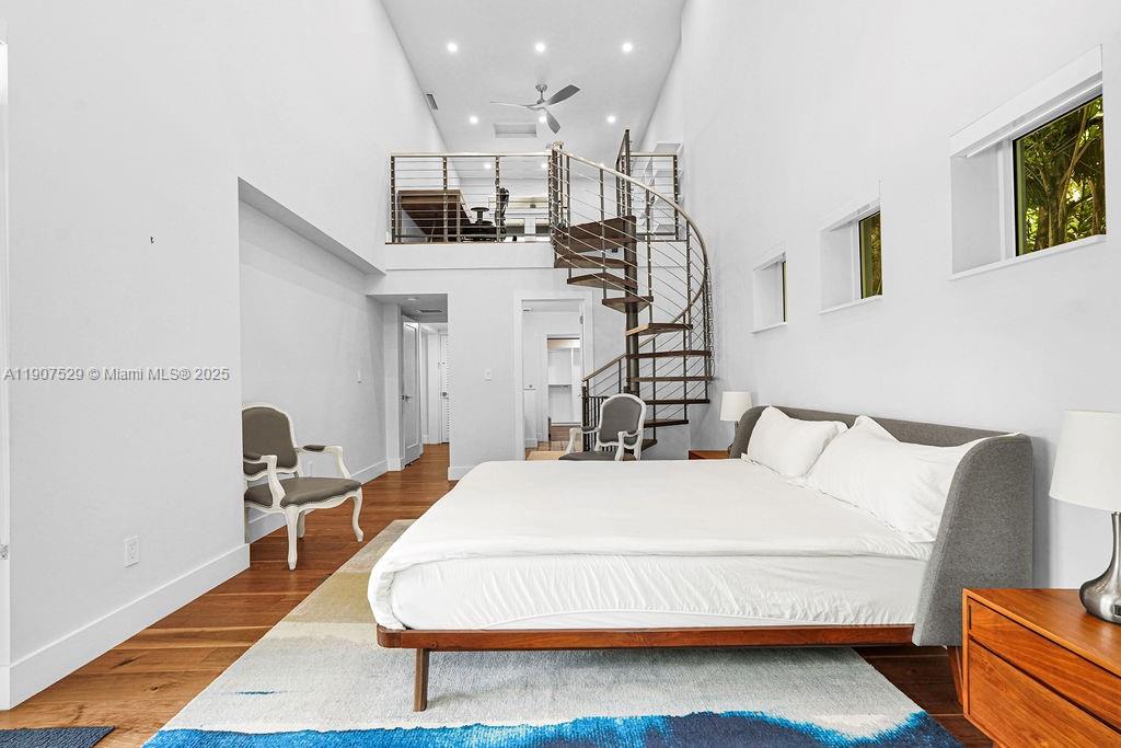 ALTA VISTA - Residential