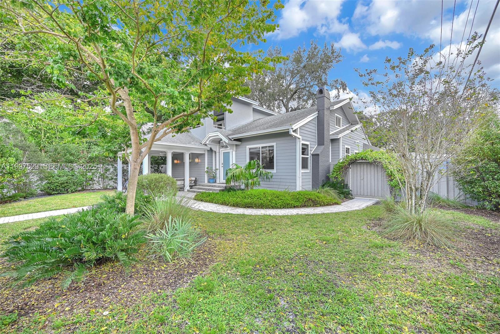 ALTA VISTA - Residential