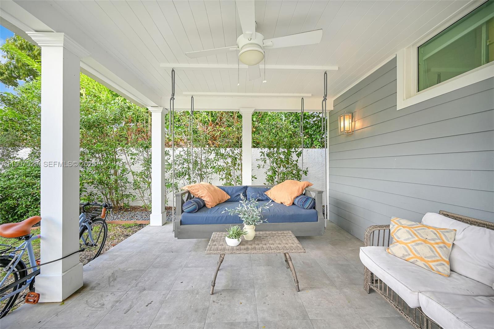 ALTA VISTA - Residential