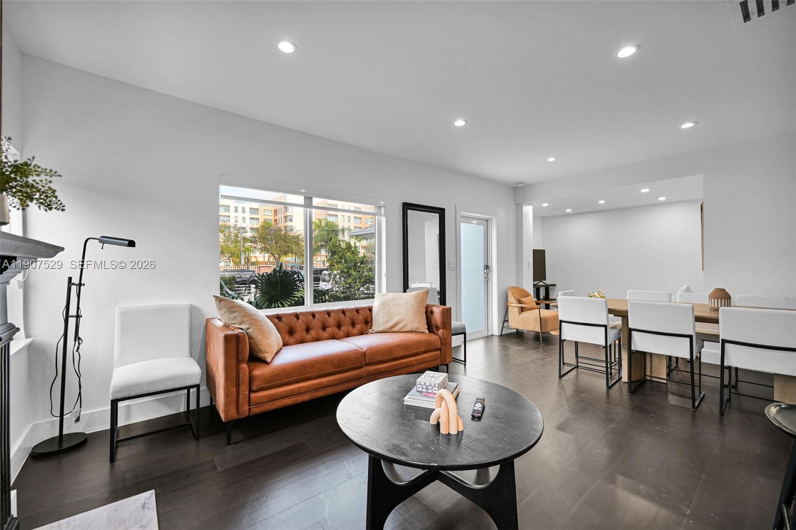 ALTA VISTA - Residential