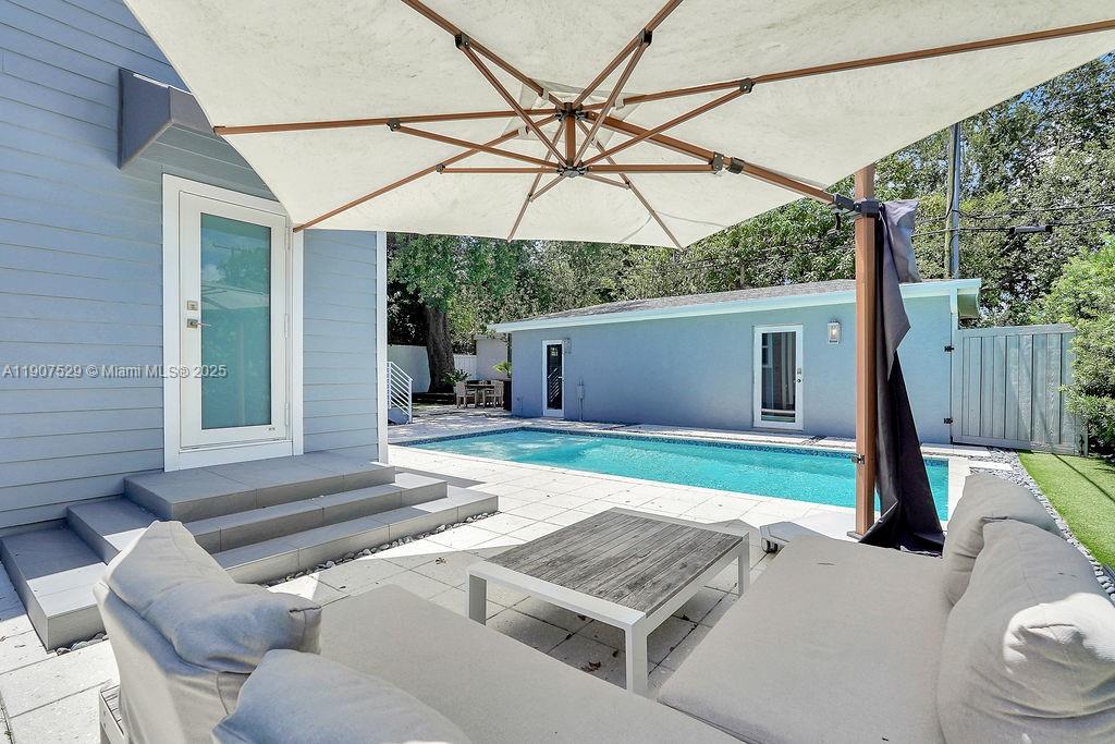 ALTA VISTA - Residential