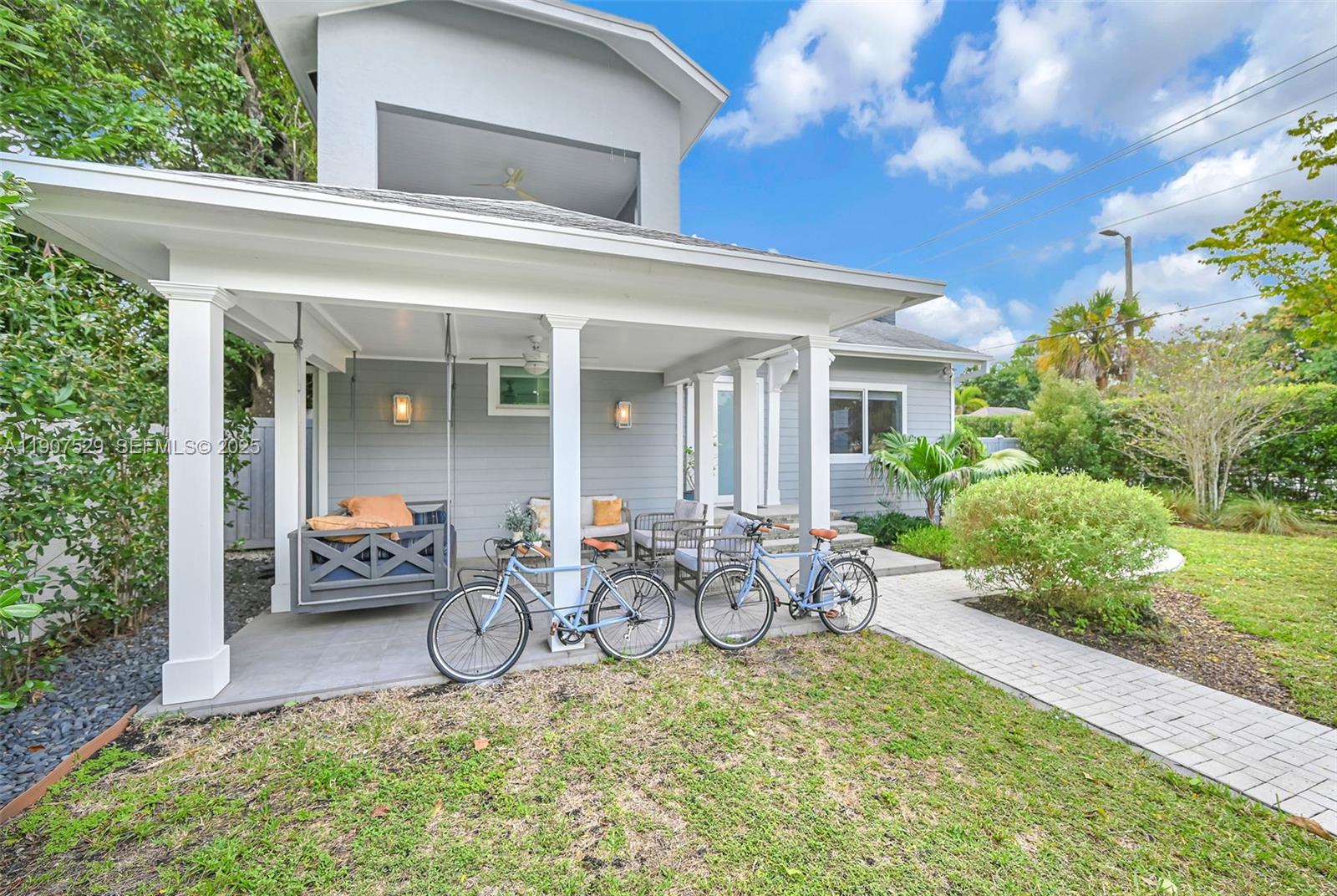 ALTA VISTA - Residential