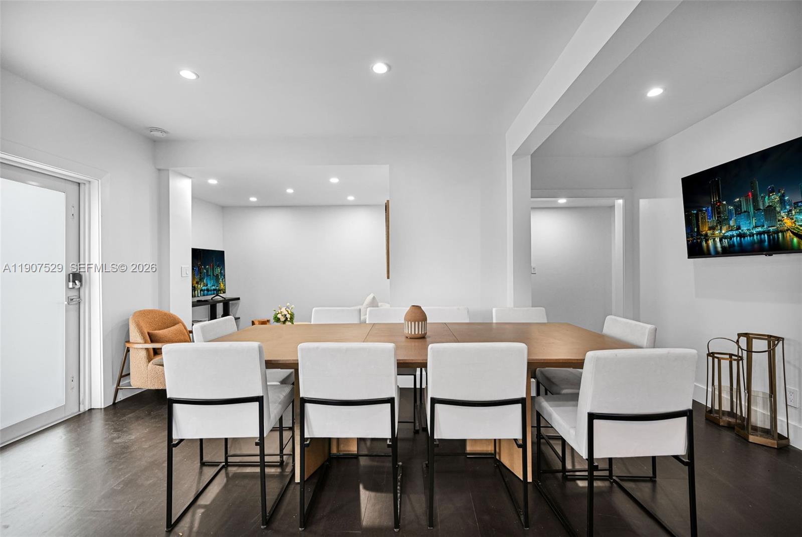 ALTA VISTA - Residential