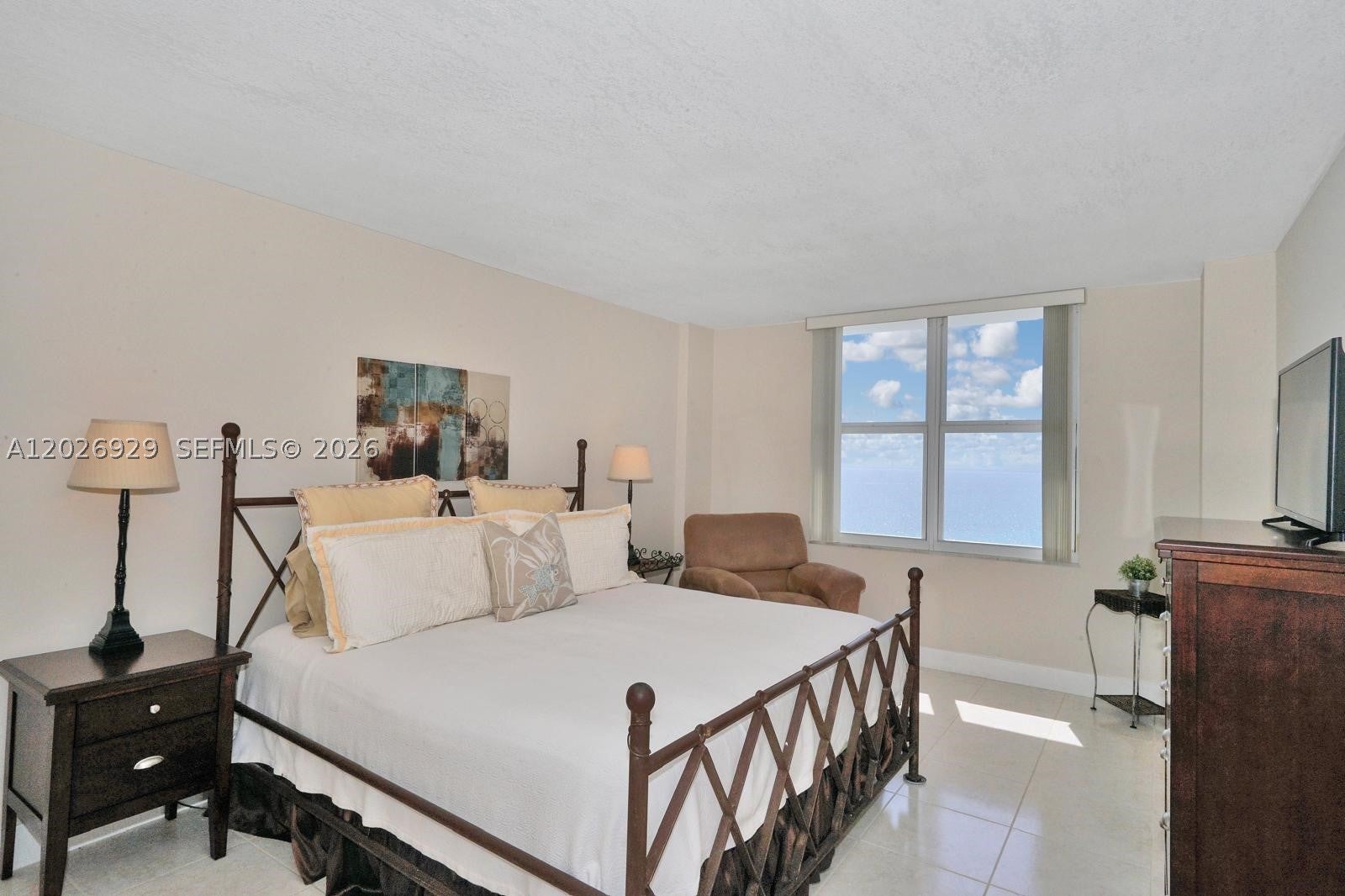 3725 S Ocean Dr 1216