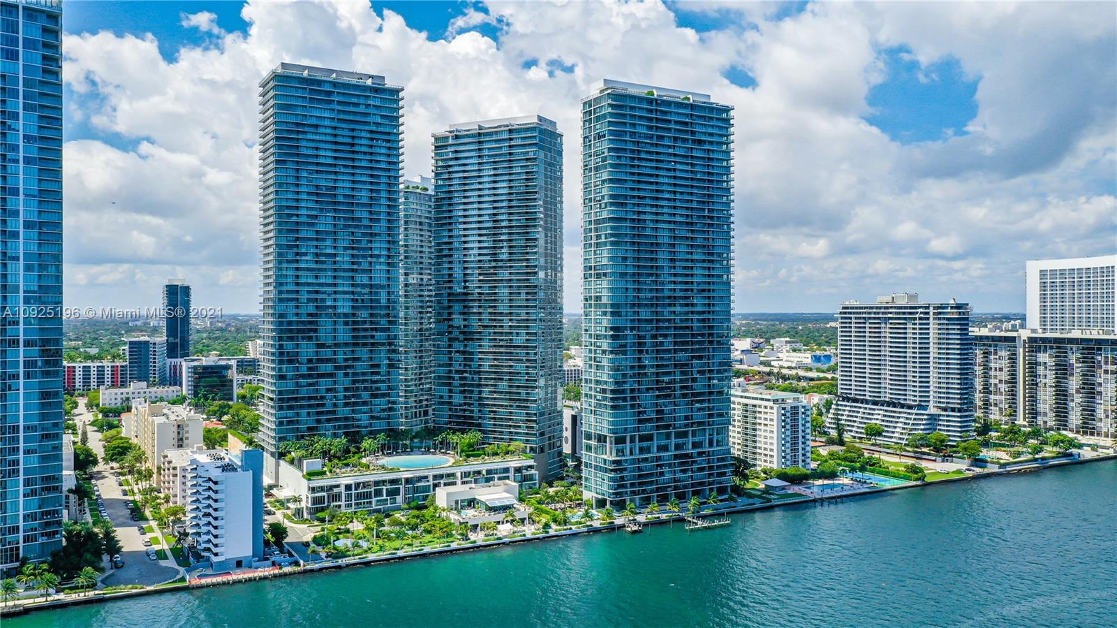 ONE PARAISO CONDO - Residential