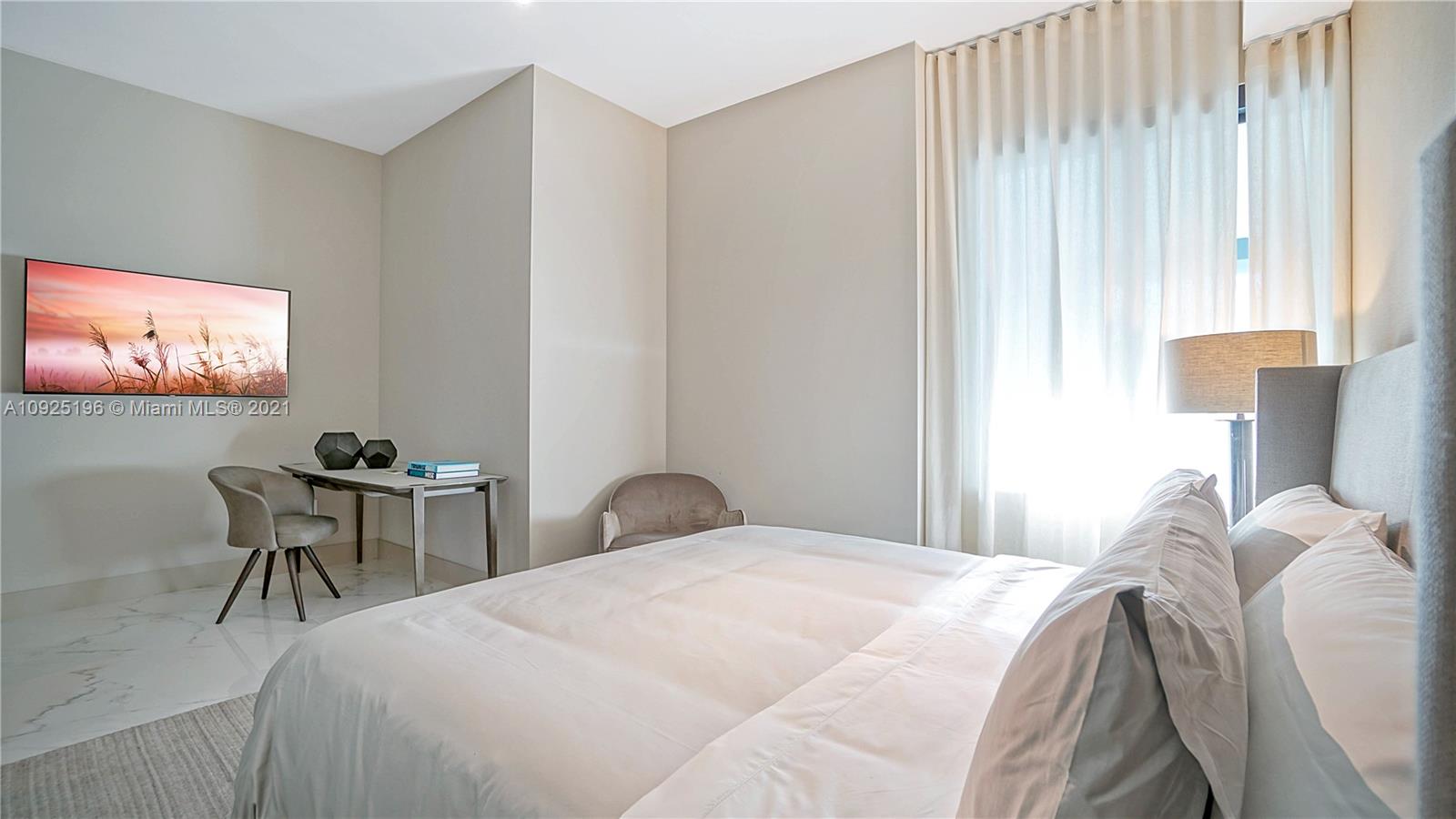 ONE PARAISO CONDO - Residential