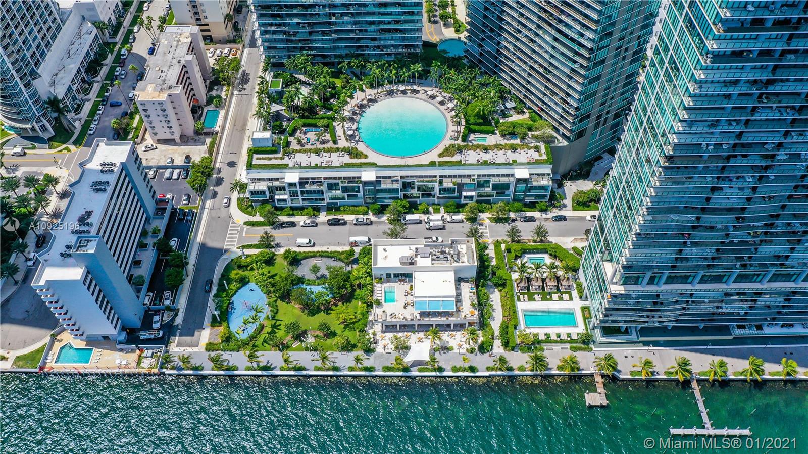 ONE PARAISO CONDO - Residential