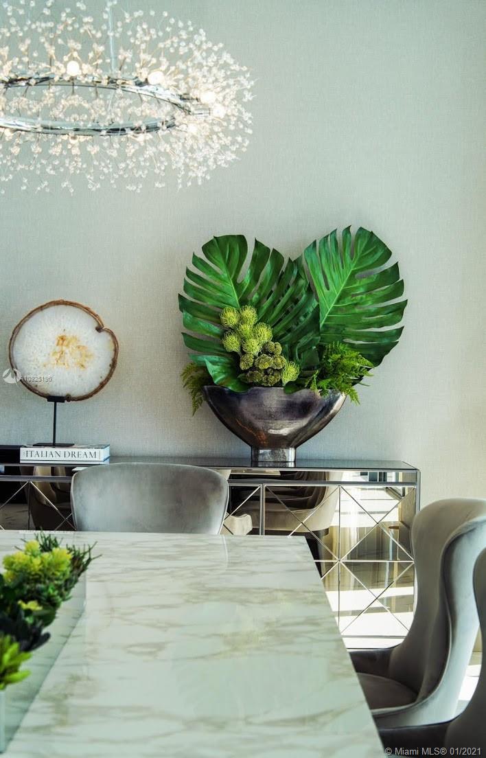 ONE PARAISO CONDO - Residential