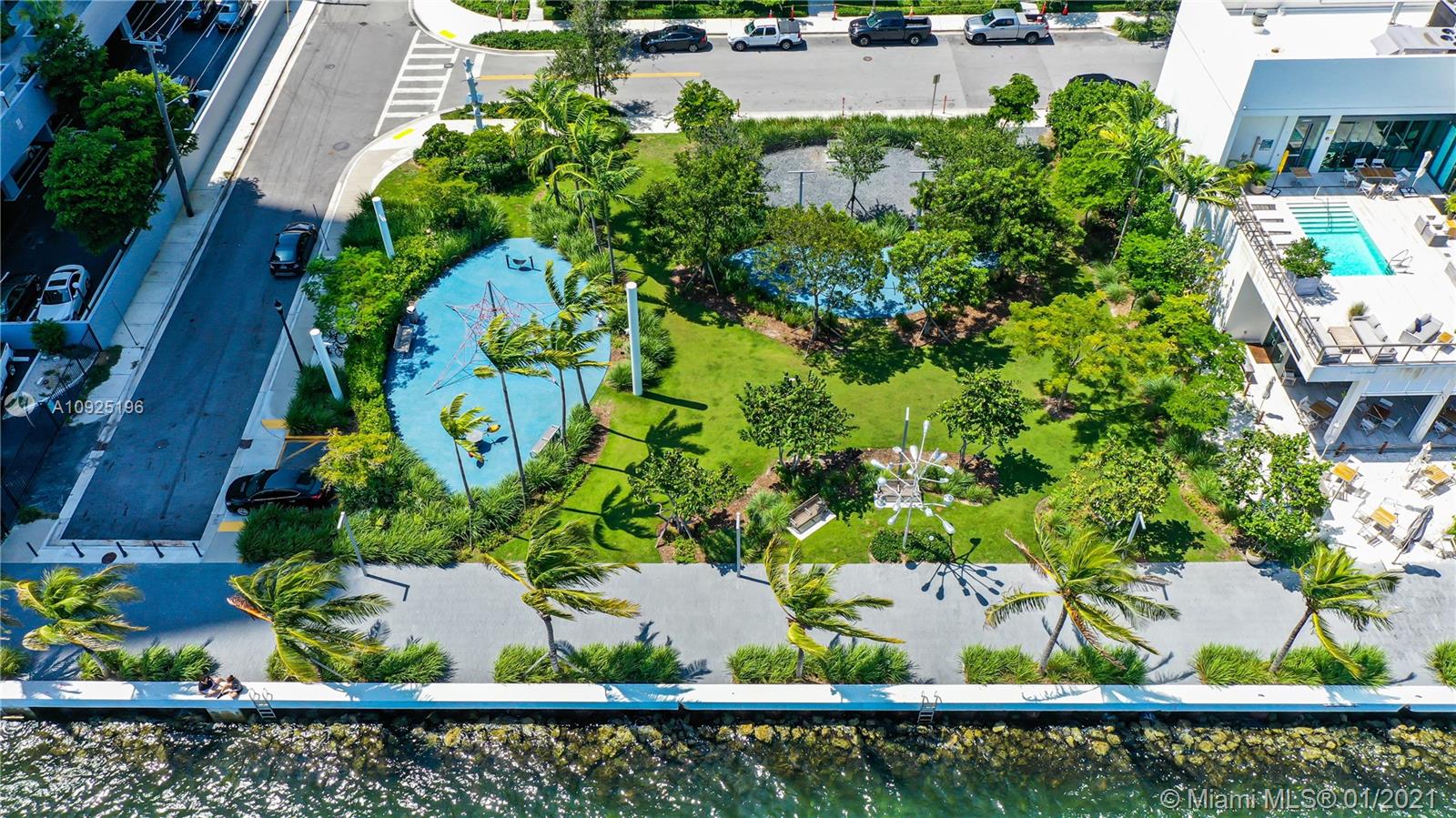 ONE PARAISO CONDO - Residential