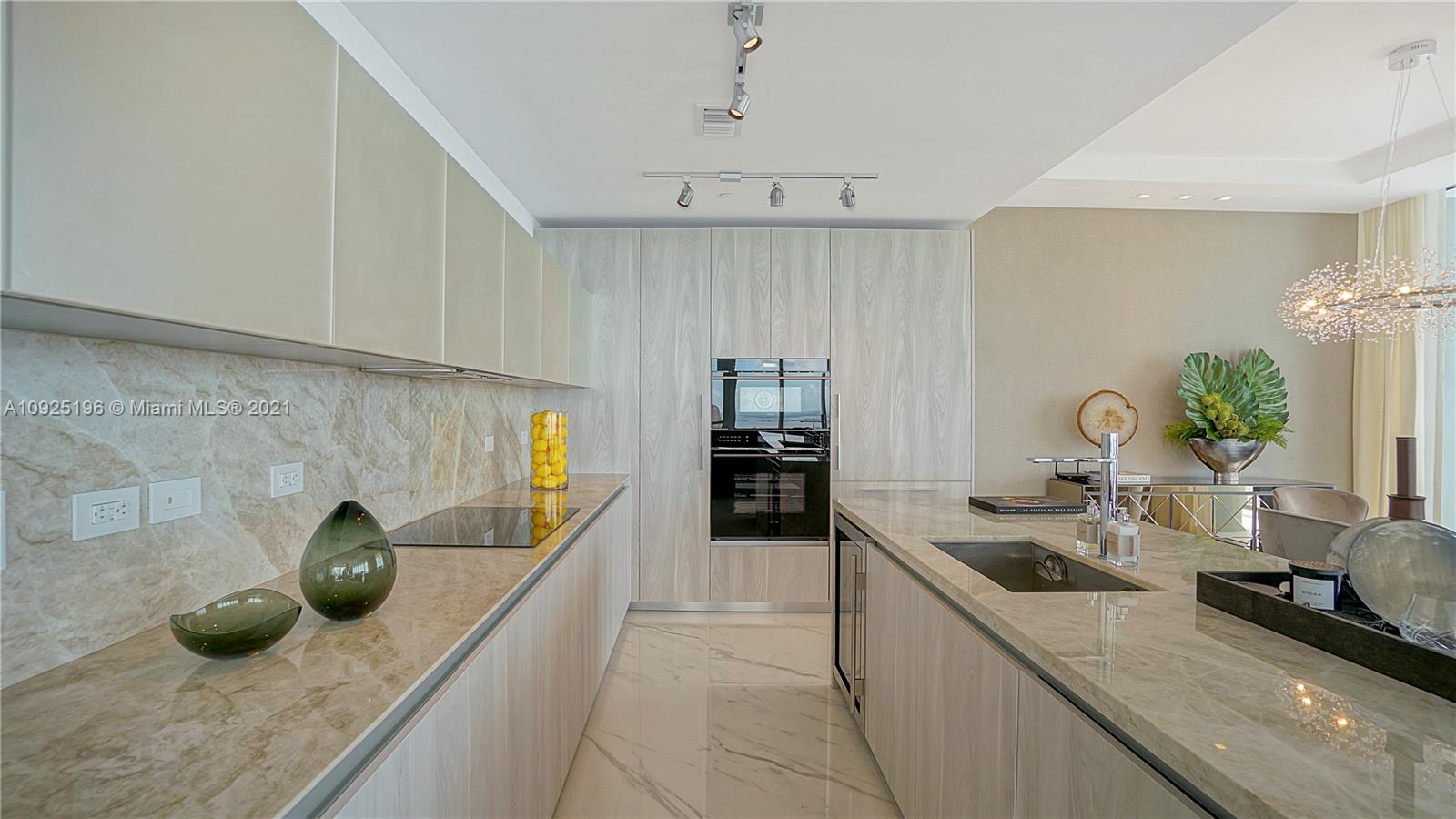 ONE PARAISO CONDO - Residential