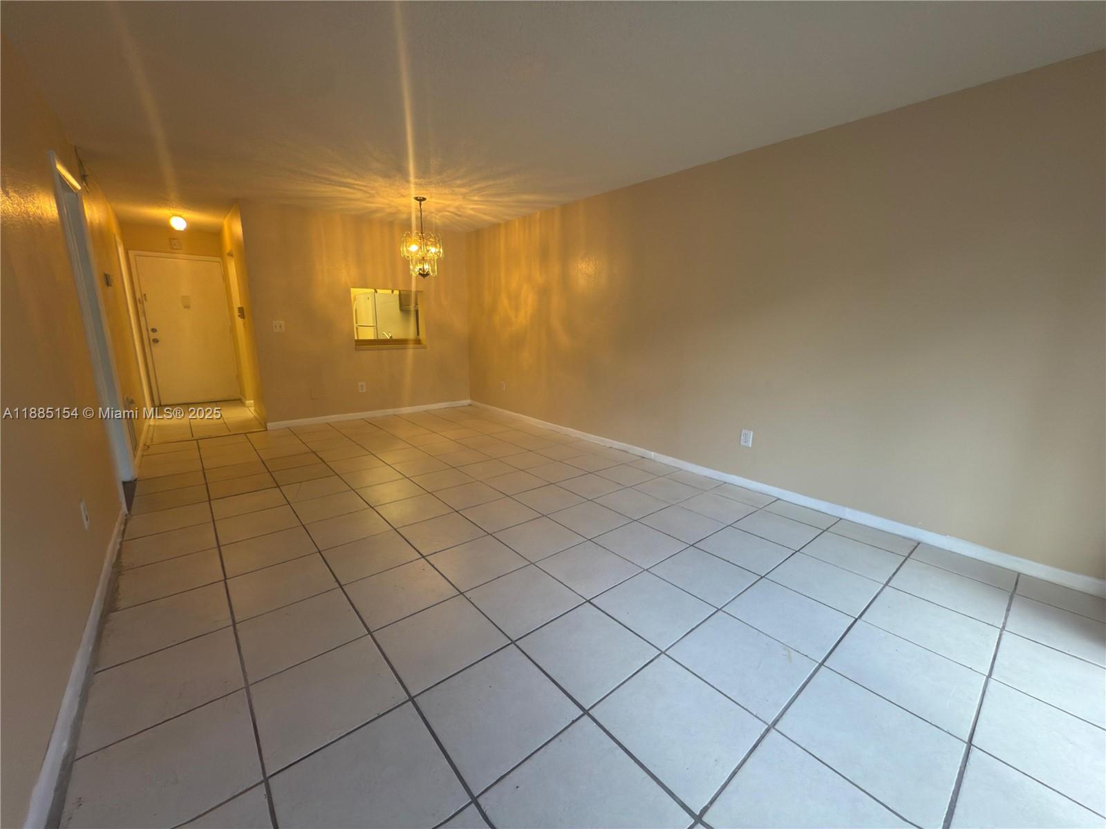 BROOKFIELD SQUARE CONDO - Residential Lease