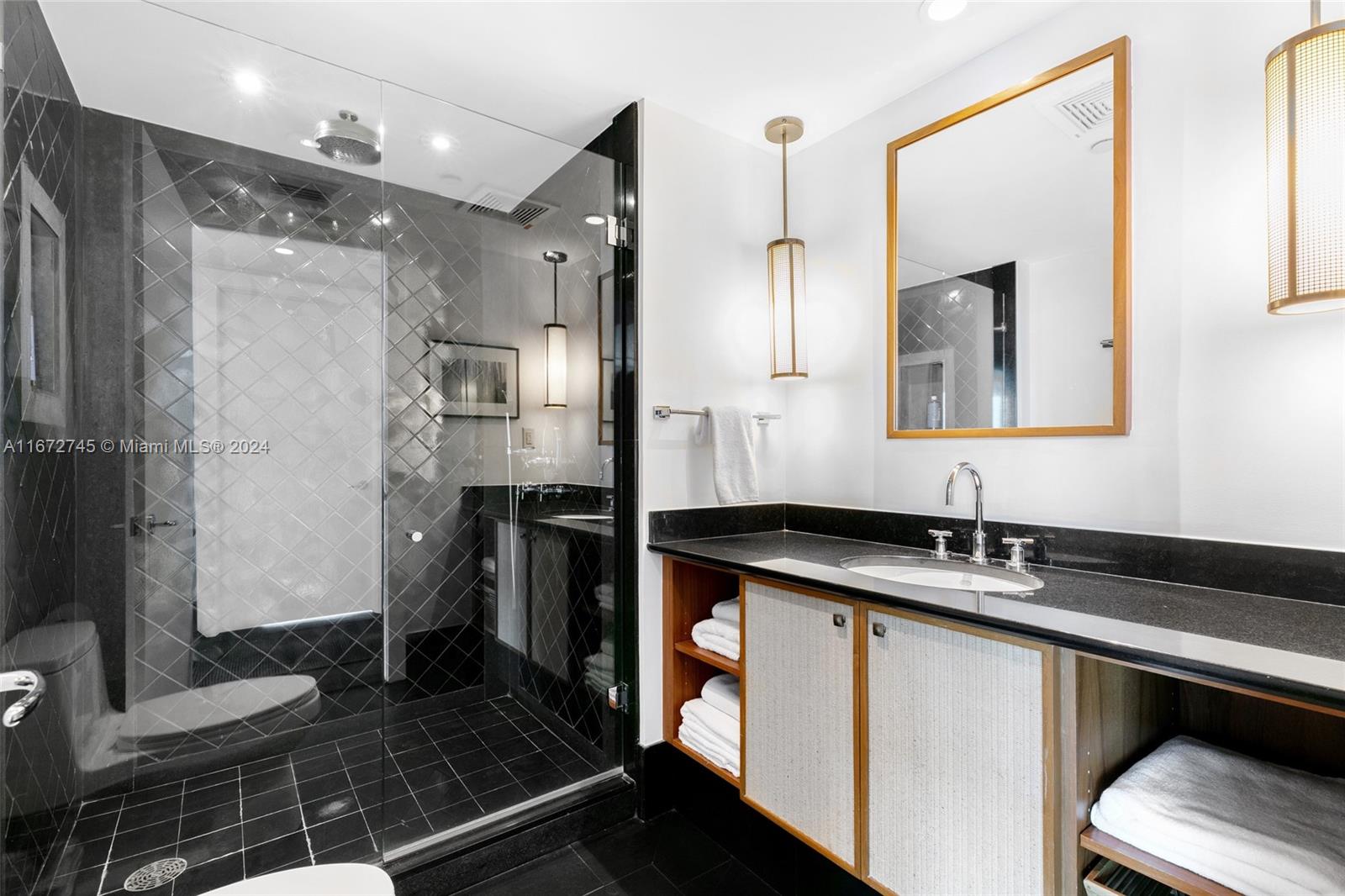 SETAI RESORT & RESIDENCES - Residential Lease