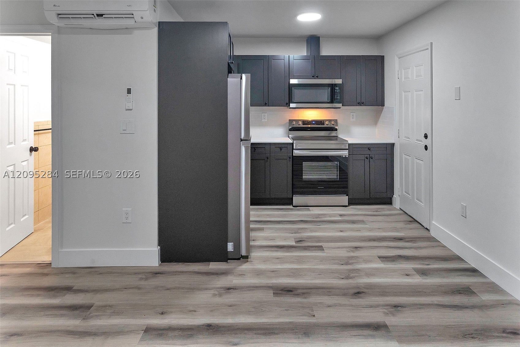 4037 SW 65th Ave 13