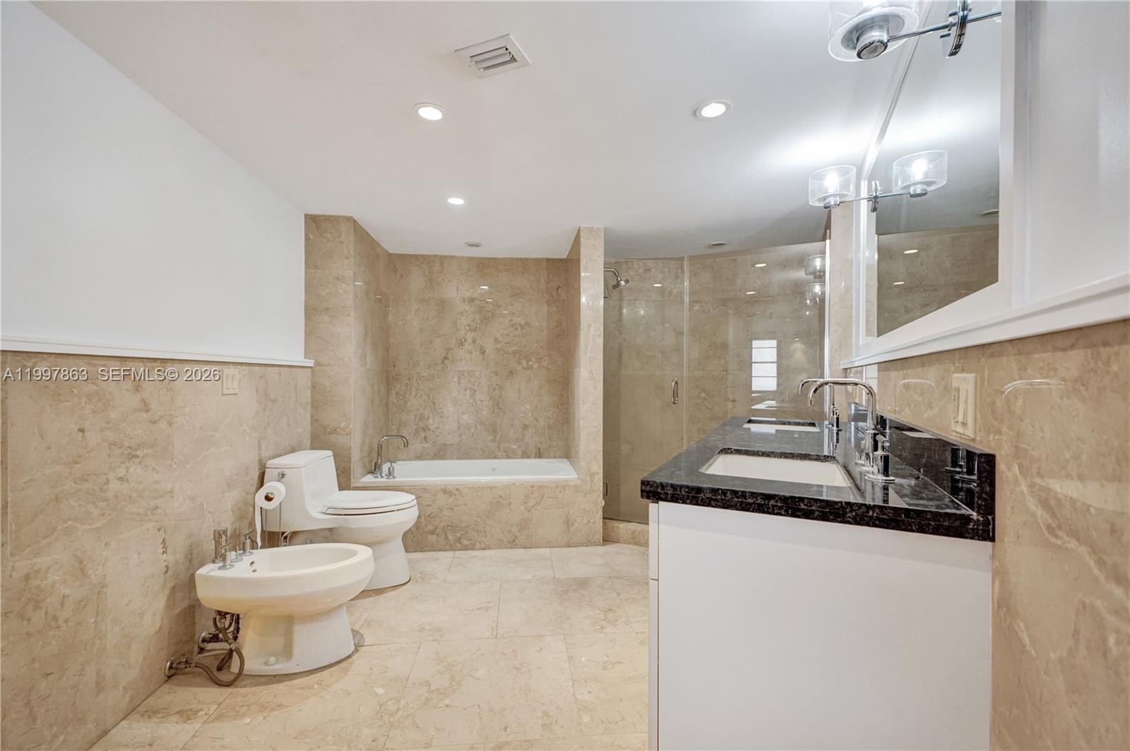 FIFTY SIX-SIXTY COLLINS A - Residential