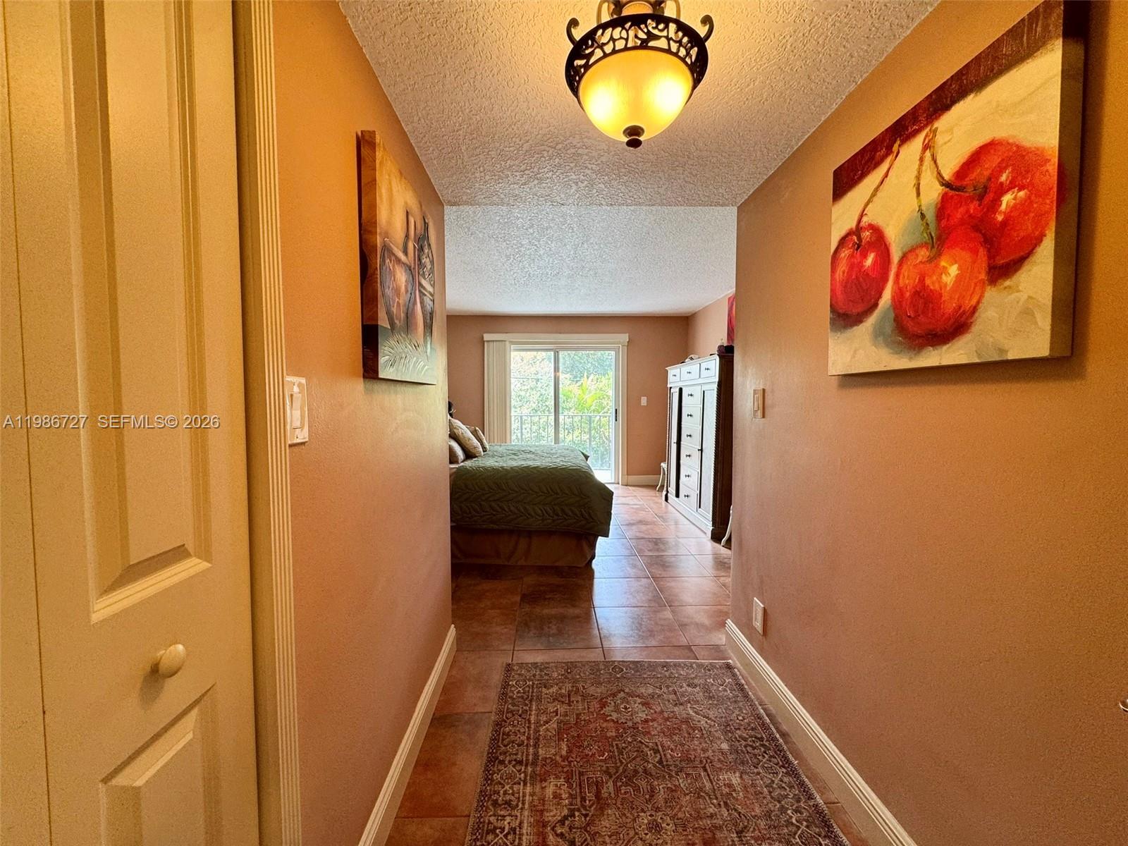 TOP OF THE MILE SOUTH CON - Residential