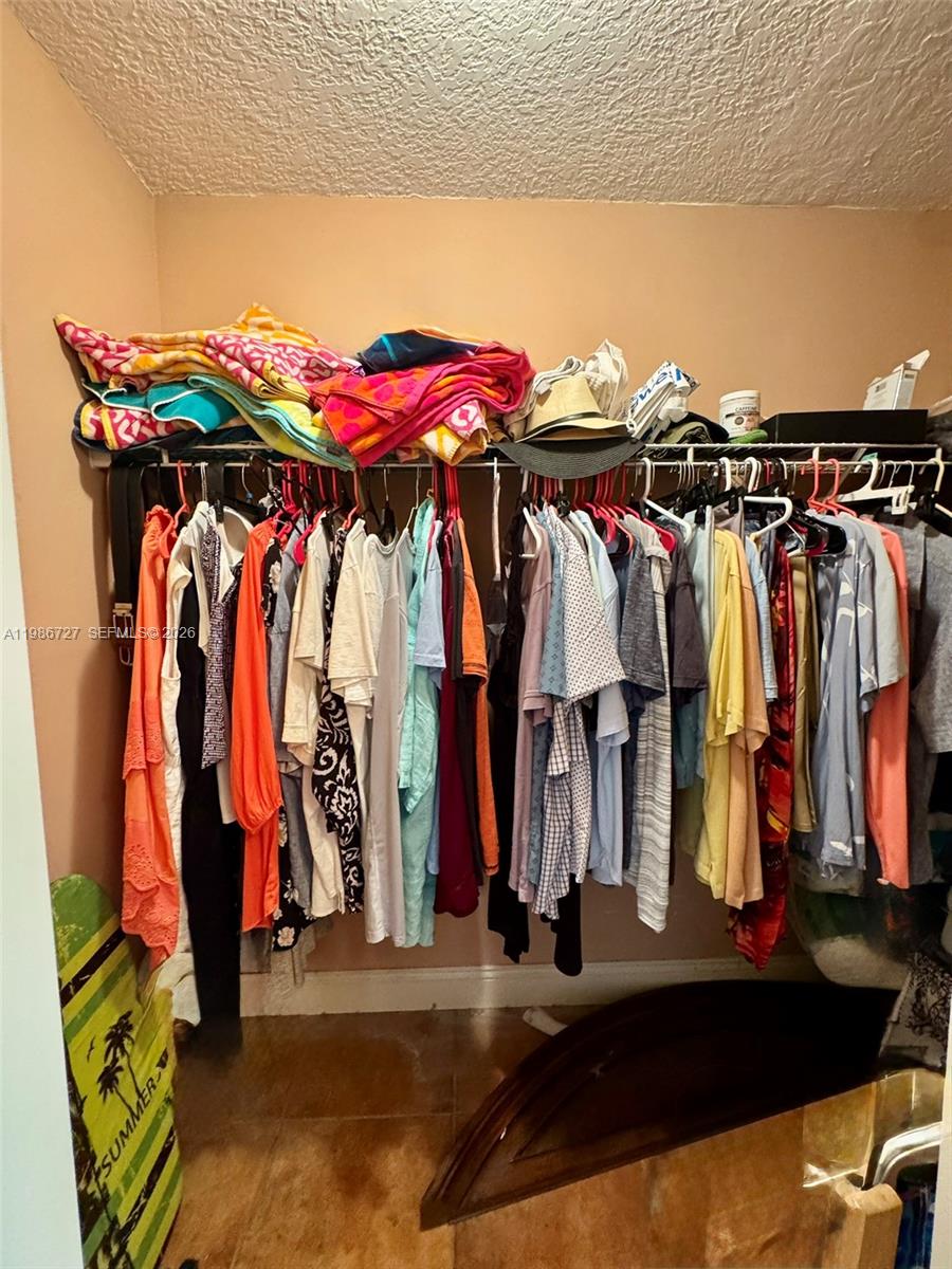 TOP OF THE MILE SOUTH CON - Residential