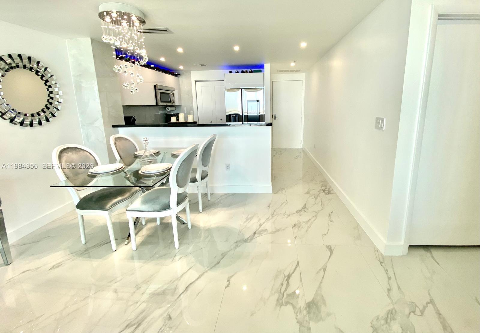 VIZCAYNE SOUTH CONDO - Residential Lease