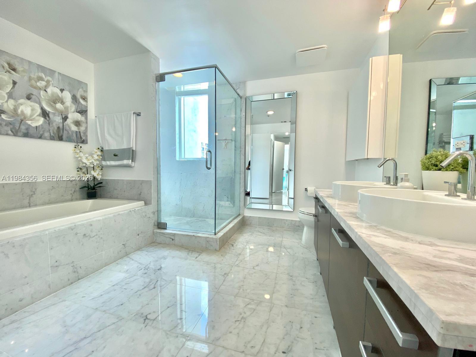 VIZCAYNE SOUTH CONDO - Residential Lease