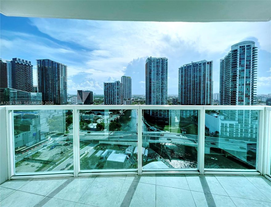 Bright and spacious 23rd-floor residence at Brickell on the River North featuring west-facing views of the Miami River, Miami skyline, and sunsets from the private balcony.

This 1-bedroom, 1-bath unit offers a functional layout with a spacious kitchen, full-size appliances, generous cabinet storage, ceramic tile flooring throughout, in-unit washer and dryer, and a large walk-in closet. Recent upgrades include a new A/C (2025) and new dishwasher (2025).

The unit includes an assigned covered parking space and private storage unit.

Building amenities include two swimming pools, fitness center, spa, BBQ area, 24-hour valet, attended lobby, and EV charging stations.

Located steps from Brickell City Centre, dining, shopping, entertainment, MetroMover, and Metrorail.

Vacant and easy to show.