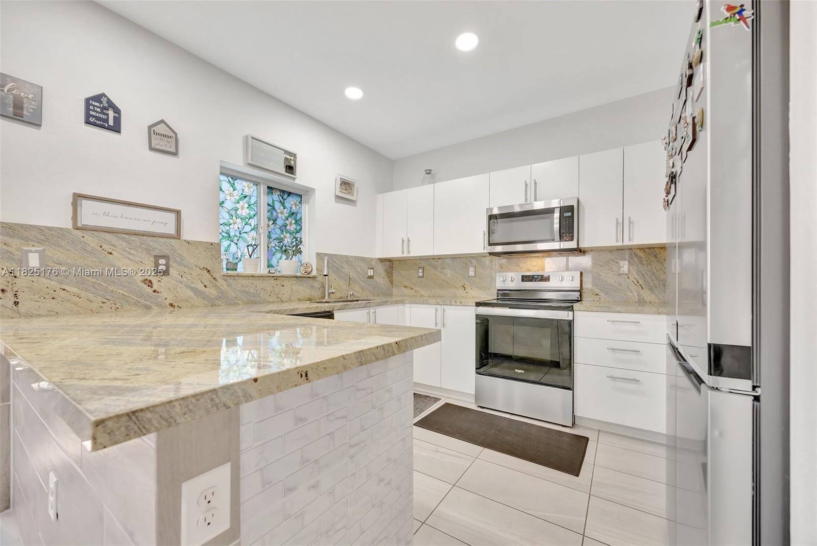 FOREST PARK VILLAS - Residential