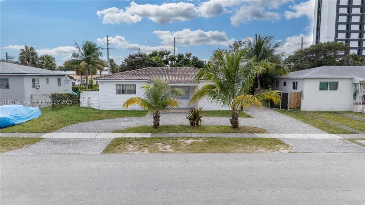 1ST ADDN TO PANULETA GARD - Residential