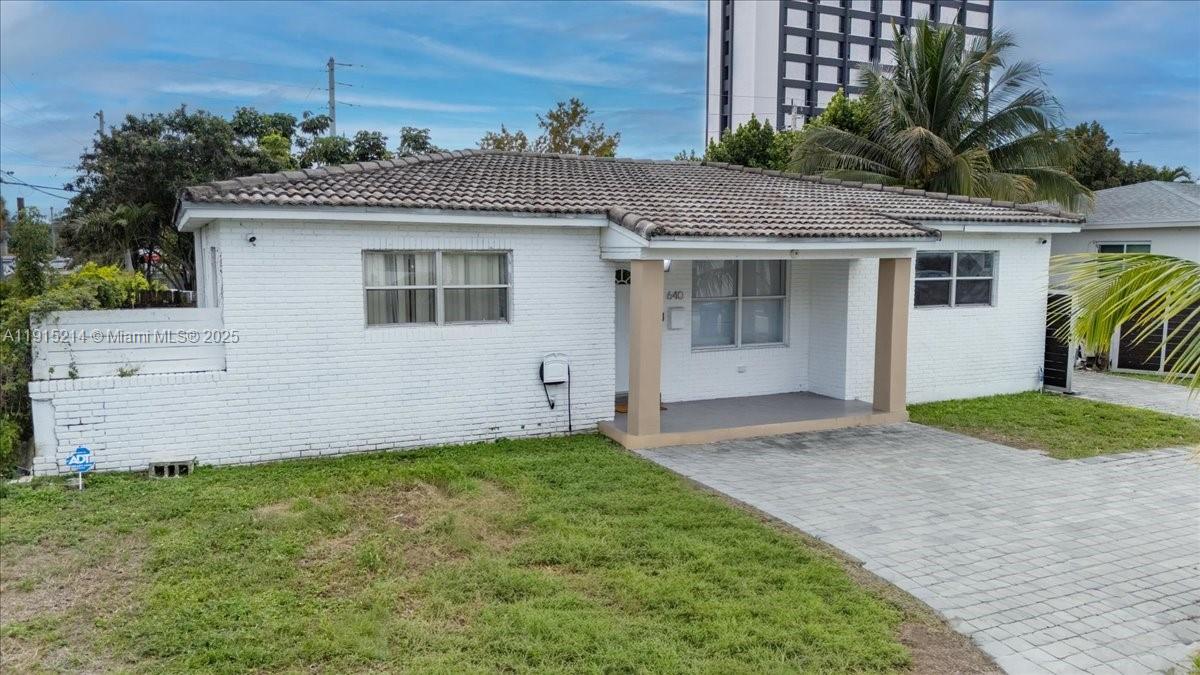 1ST ADDN TO PANULETA GARD - Residential