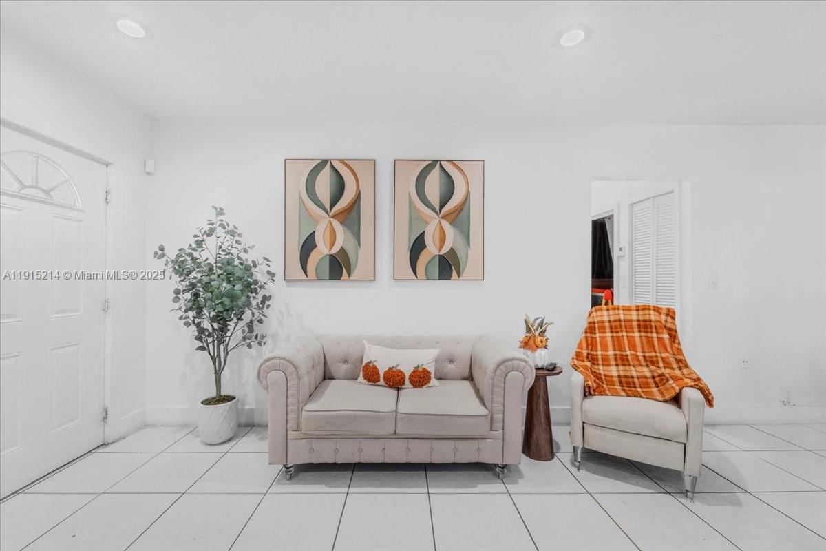 1ST ADDN TO PANULETA GARD - Residential