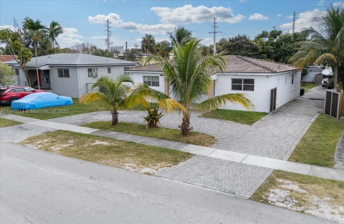 1ST ADDN TO PANULETA GARD - Residential