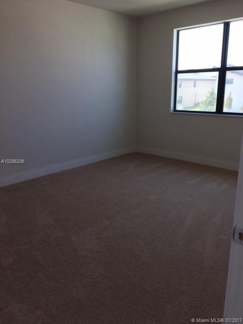 PARK CENTRAL - Residential Lease