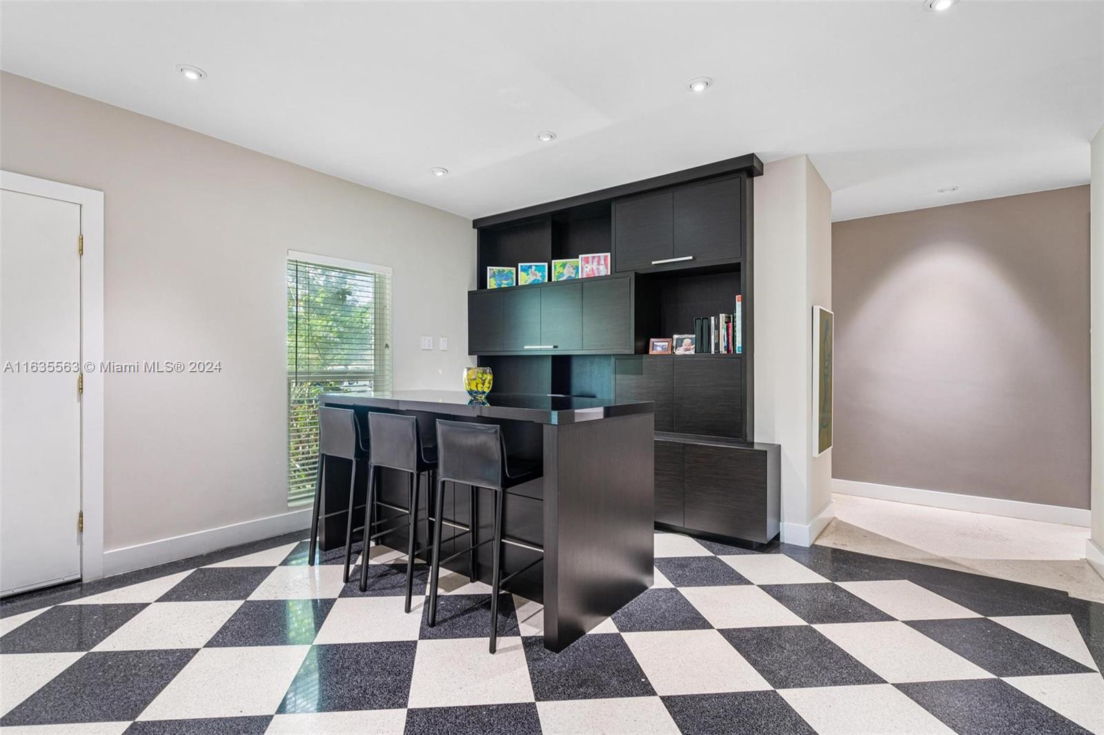 BAY HEIGHTS 1ST ADDN - Residential