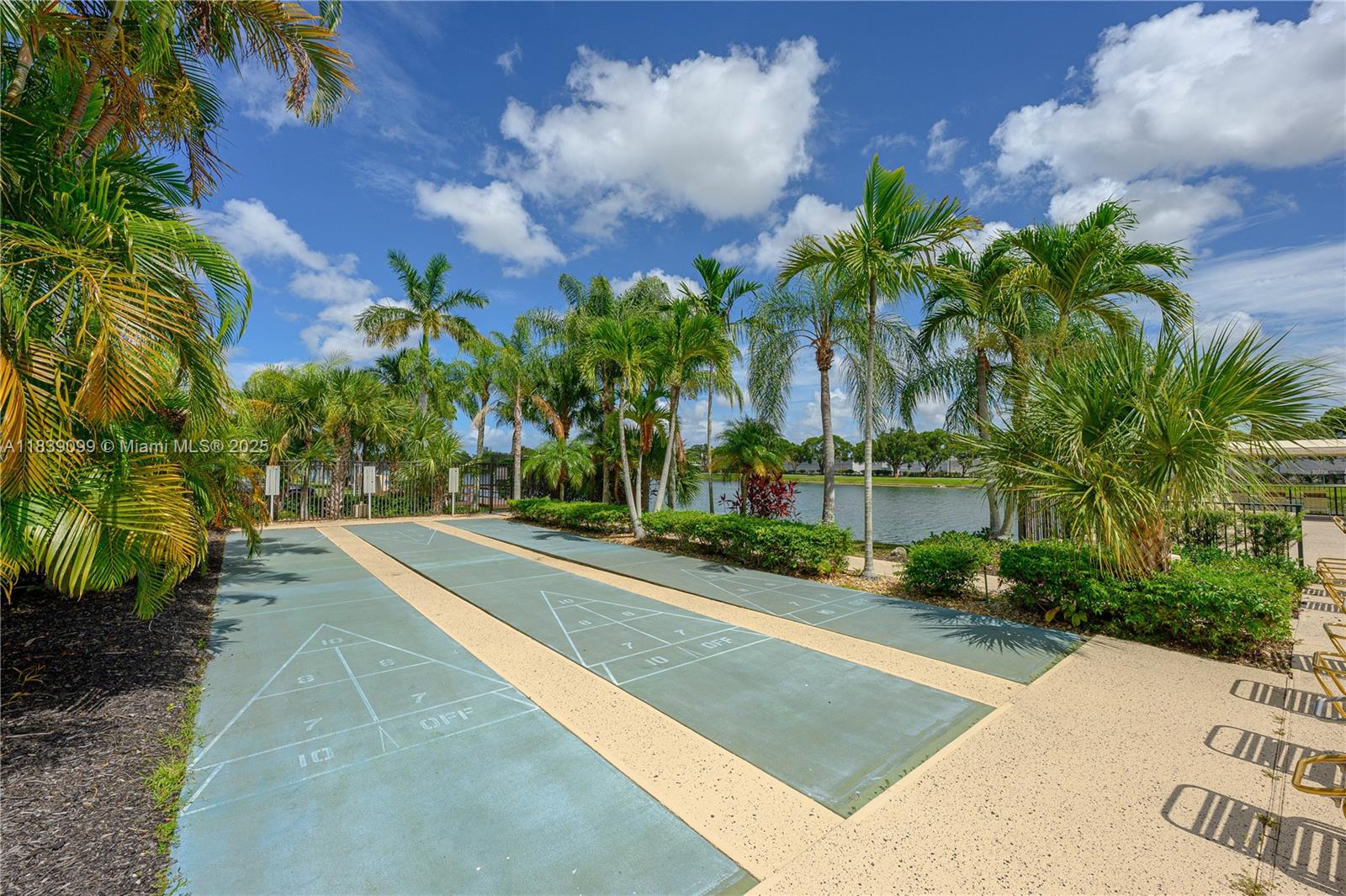 VIEWPOINTE CONDO - Residential